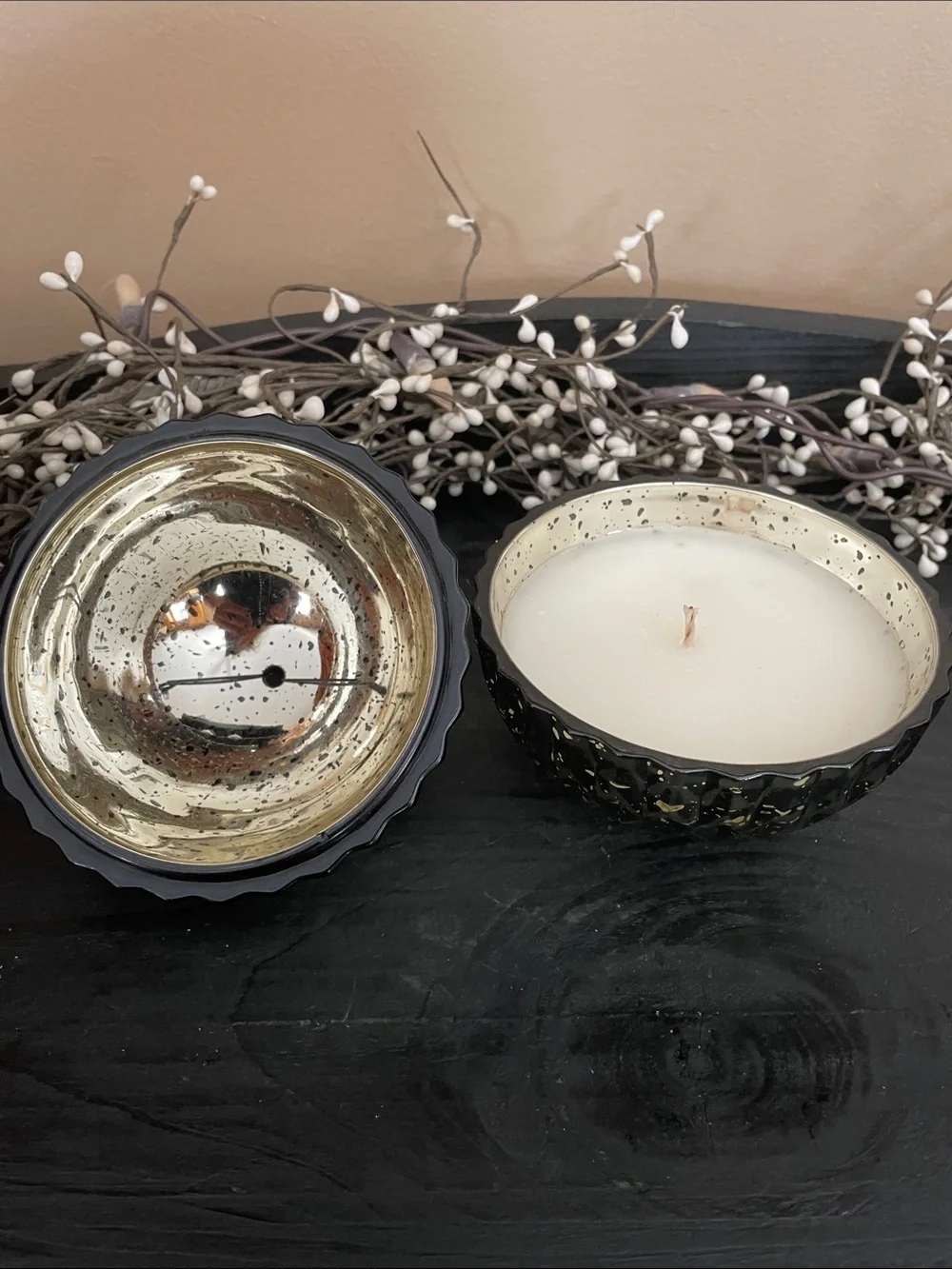 Illume Luxury Balsam Cedar Soy Candle in Green Mercury Glass Ornament Shape